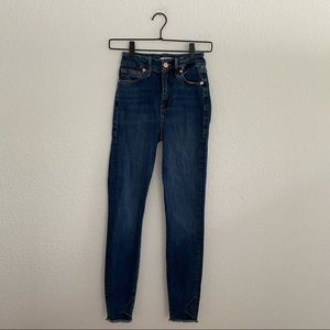 GOOD AMERICAN Women’s Size 24 Skinny Denim Jean